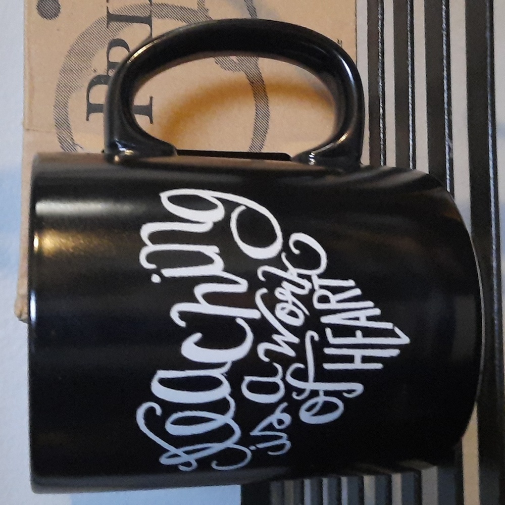 Coffee Mug Cup Tea Cocoa Ceramic 20oz Teaching Is A Work Of Heart Teacher Gift